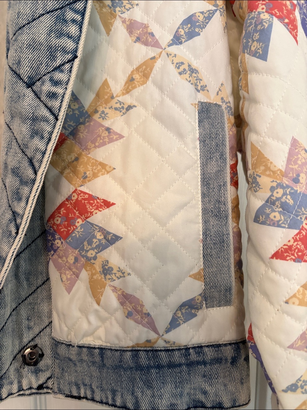 Blank NYC Making Memories Quilted Patchwork Jacket - Picture 6 of 7